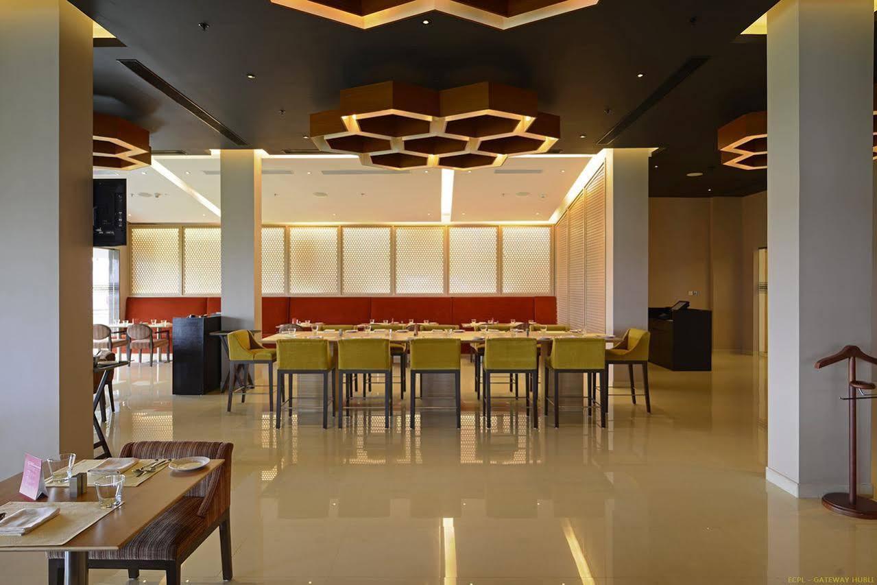Hotel Naveen Lakeside Hubli Exterior foto